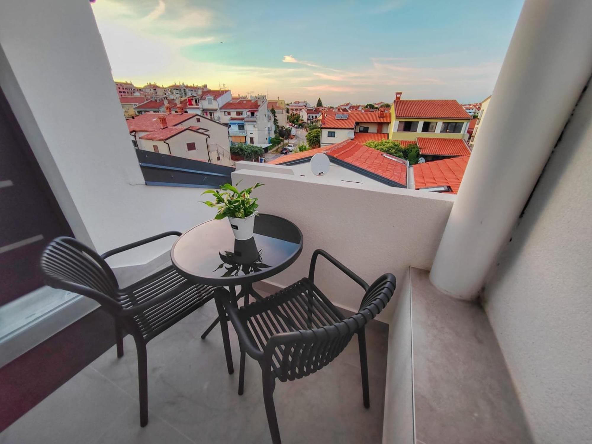 Black & White Apartment Rovinj Exteriör bild